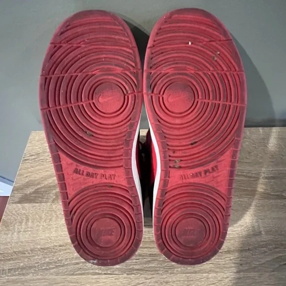Nike Court Borough Mid 2 GS “Bred” – Black/Red – Youth Size 4.5Y (CD7782-602) - Picture 6 of 6